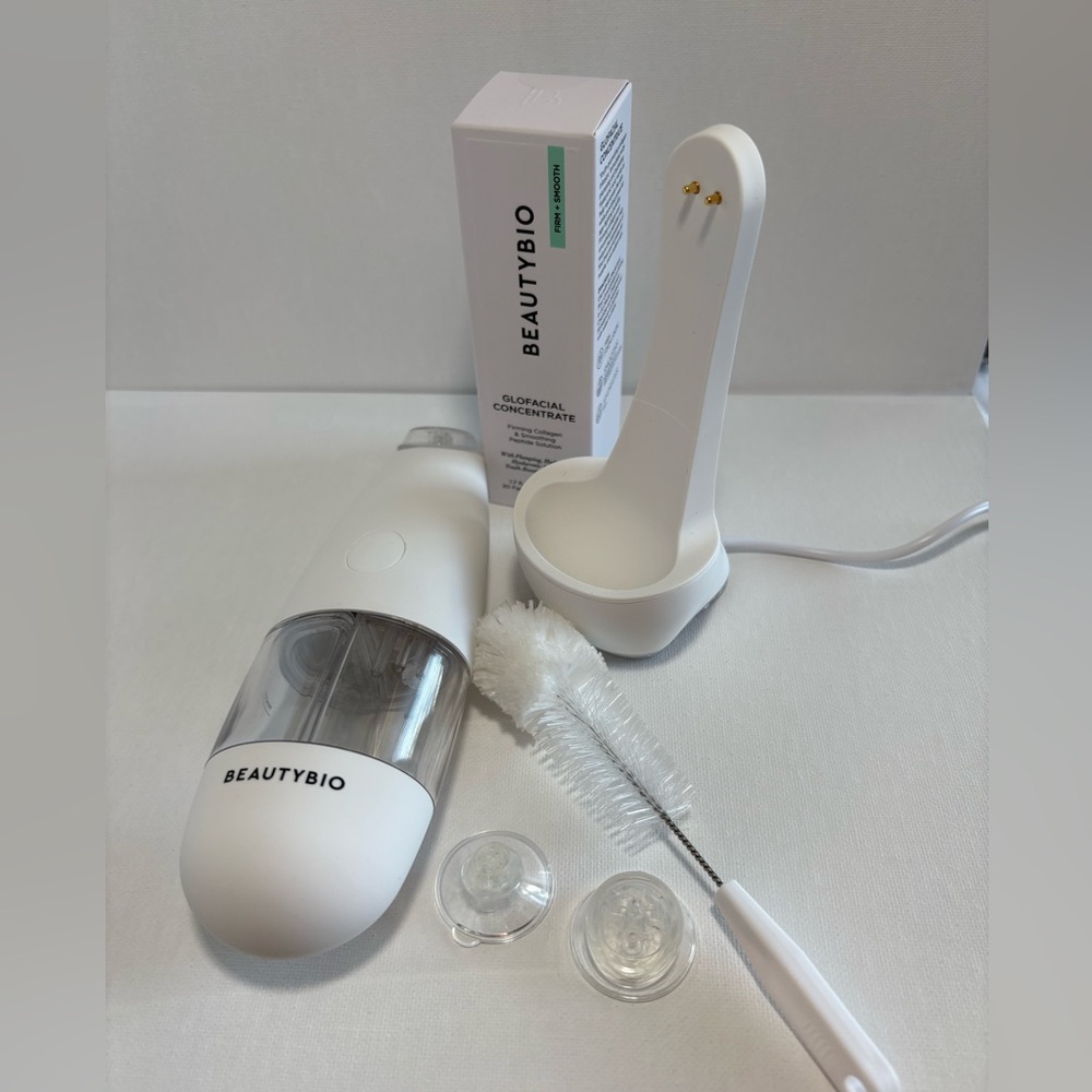 BeautyBio GloFacial Hydro-Infusion Pore Cleansing Tool